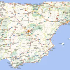 Mapa Hiszpanii z zaznaczonymi autostradami, miastami i wybrzeżem. Widoczne są główne drogi, takie jak A-2, A-7, AP-7, łączące miasta od Lizbony po Barcelonę.